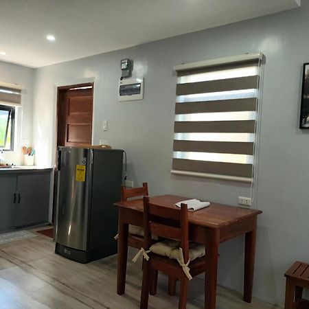 Grae'S Apartelle Moalboal Exterior photo