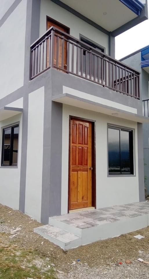 Grae'S Apartelle Moalboal Exterior photo