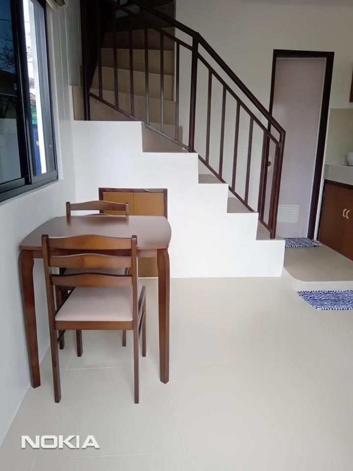 Grae'S Apartelle Moalboal Exterior photo